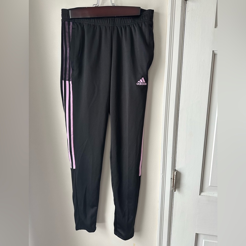 NWT Adidas Aeroready Pants in Black. Size sm.